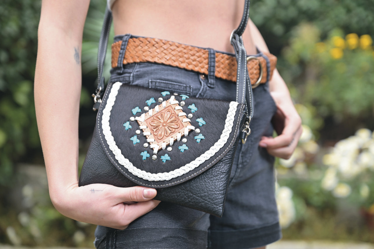 The Waco | Small Boho Bag with Leather Stitch