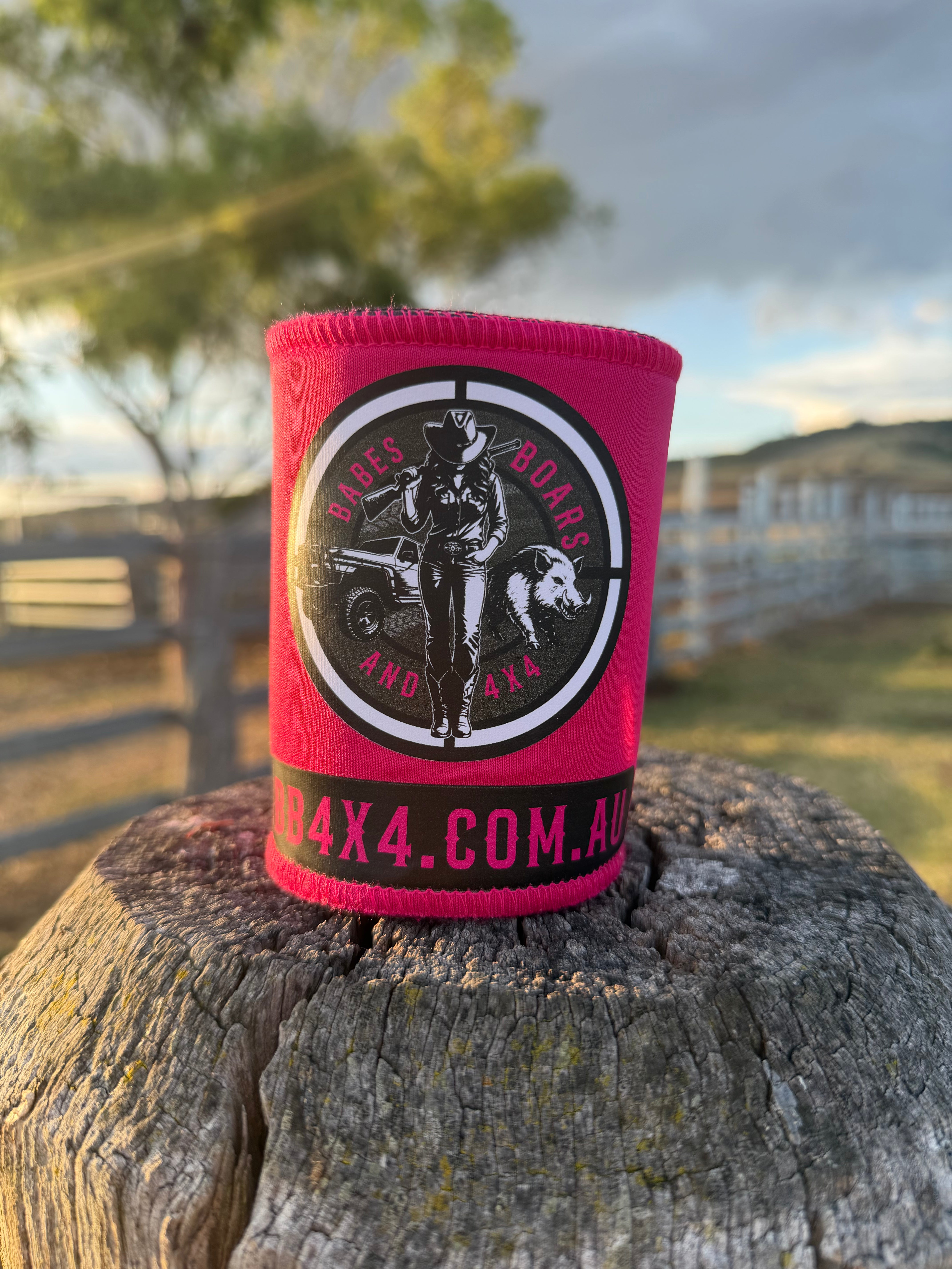 Babes Hot Pink Roundel Drink Cooler
