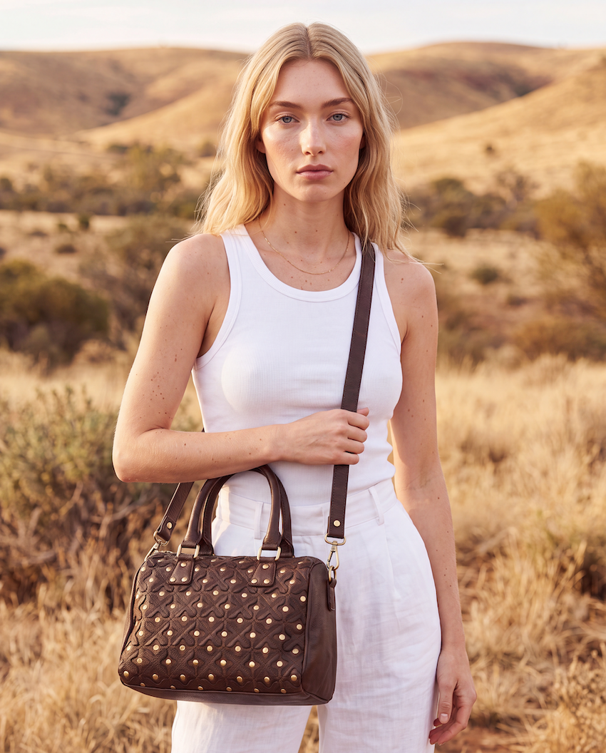 The Glasson | Woven Washed Leather Boston Bag With Studs