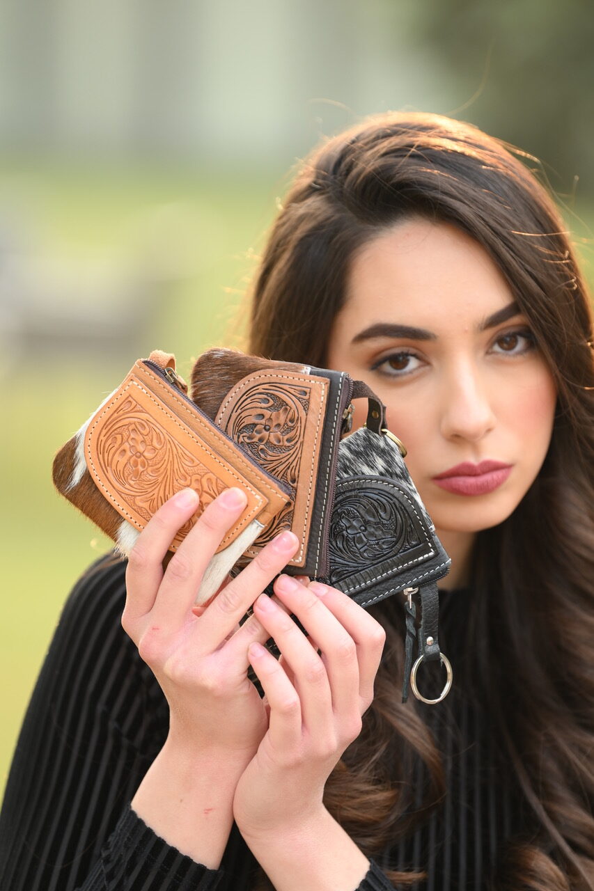 Tooled Cowhide Zip Purse | AC46