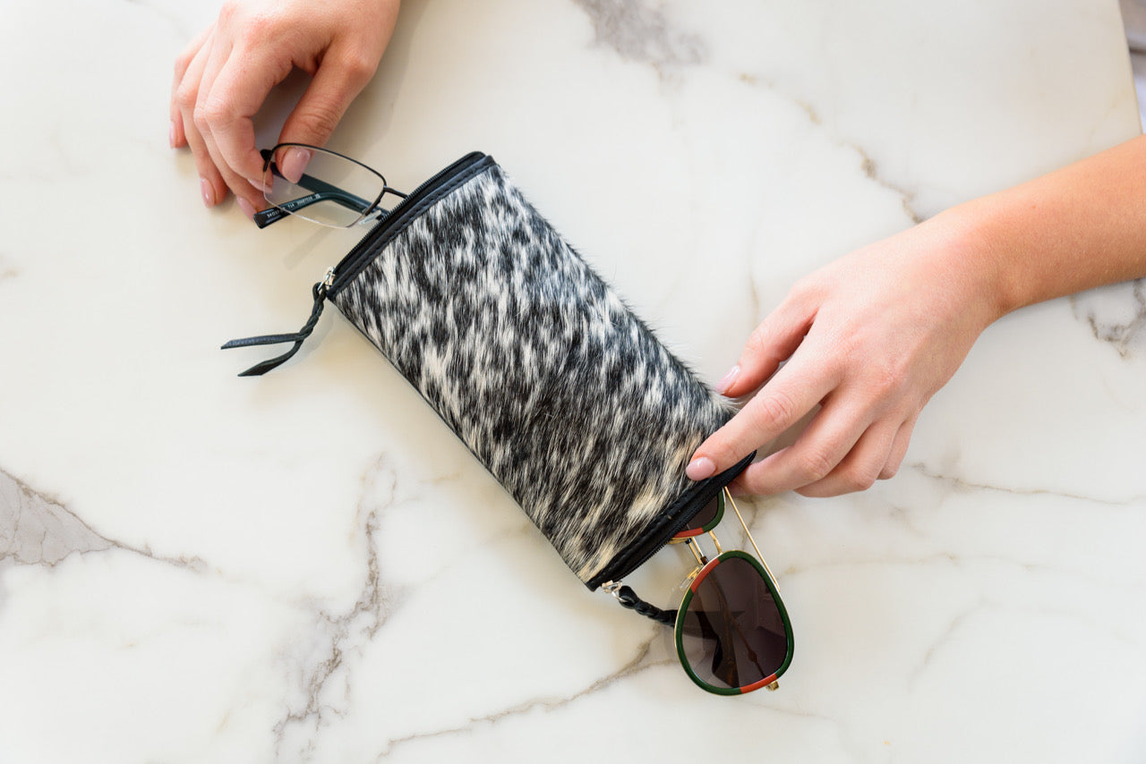 The Double Specs Case | Cowhide Two-Compartment Eyewear Case